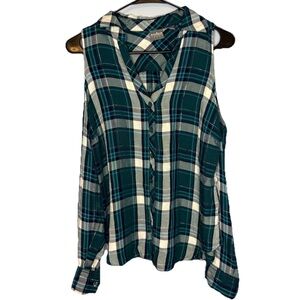 Soho Jeans Woman’s Cold Shoulder Button Up Shirt Plaids And Checks Size Medium